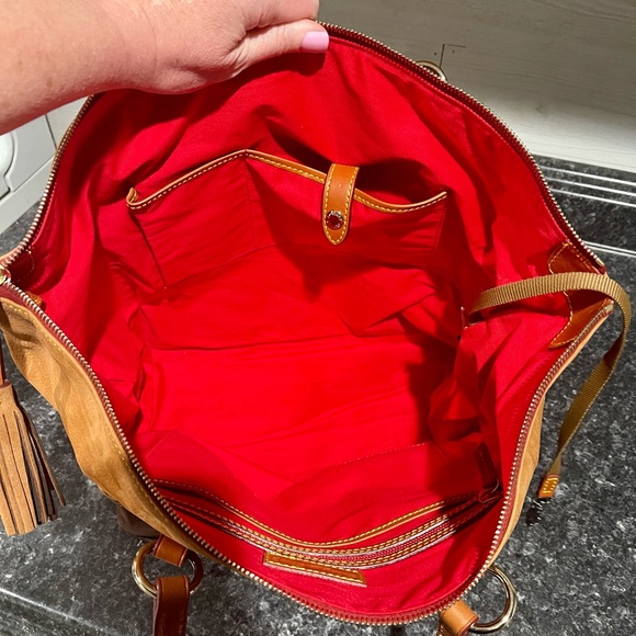 NWOT Lg Suede Toby Tote - Picture 11 of 11